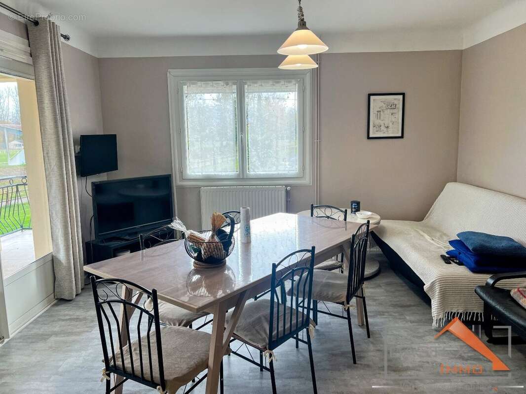 Maison à SALIES-DU-SALAT