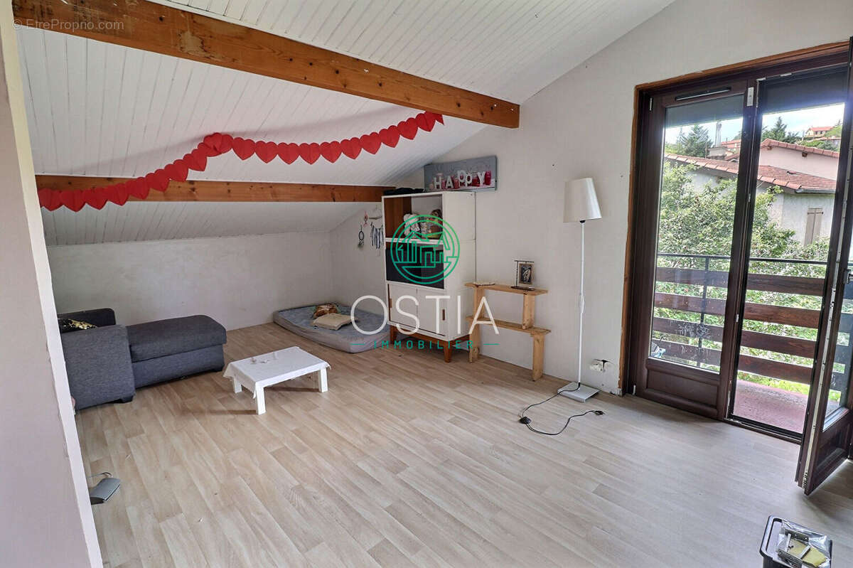Villa Cellieu 6 pièce(s) 131 m2 - photo 8