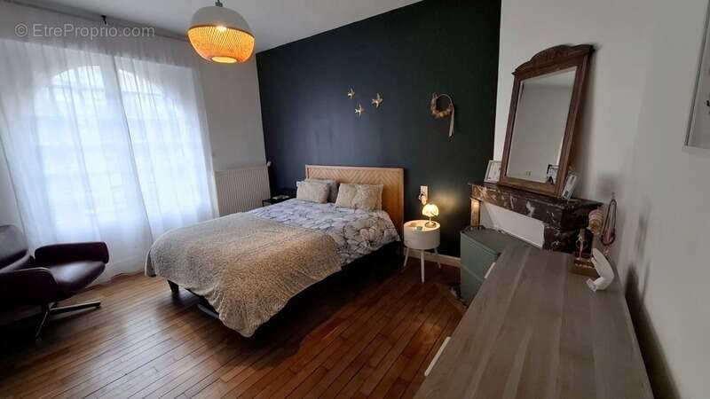 Maison à SAINT-QUENTIN