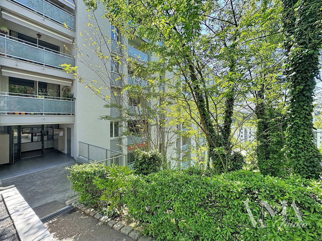 Appartement à TASSIN-LA-DEMI-LUNE