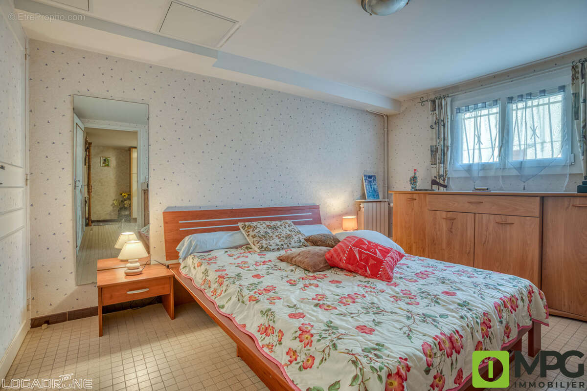 Maison à VILLENEUVE-SUR-LOT