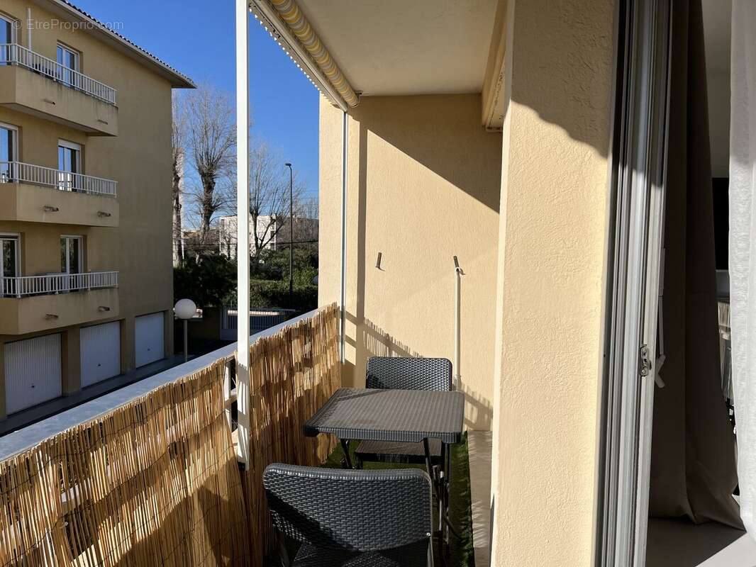 Appartement à FREJUS