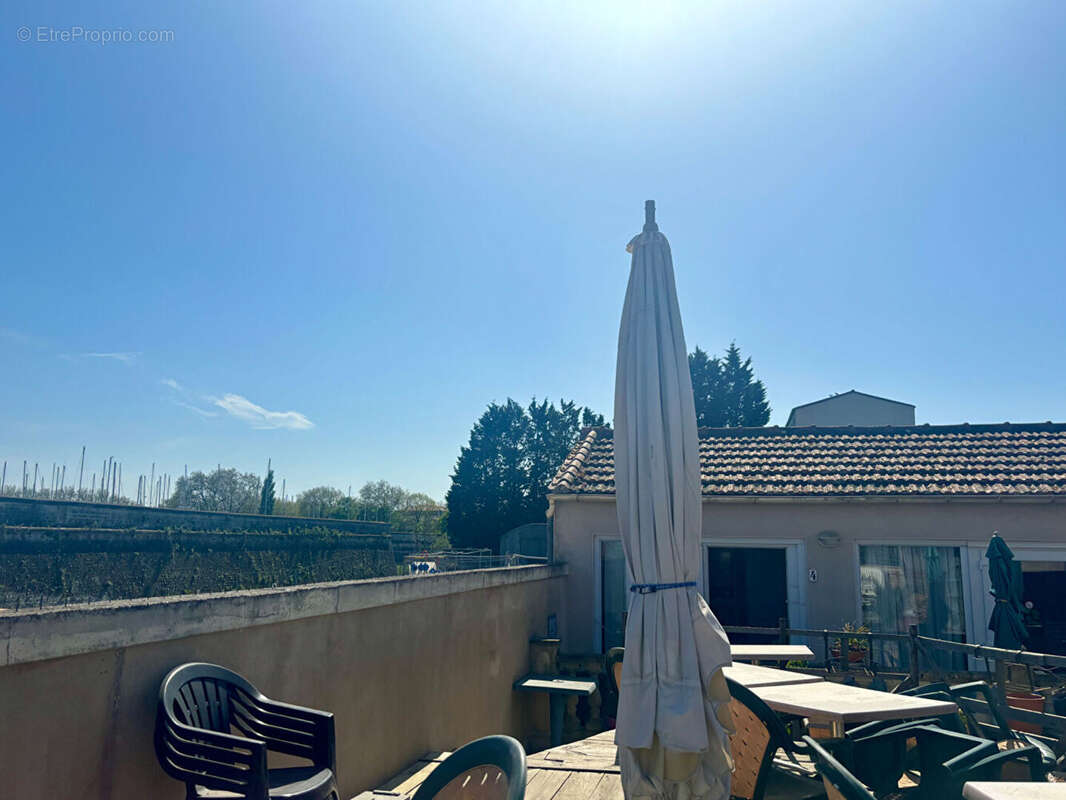 Commerce à ROCHEFORT