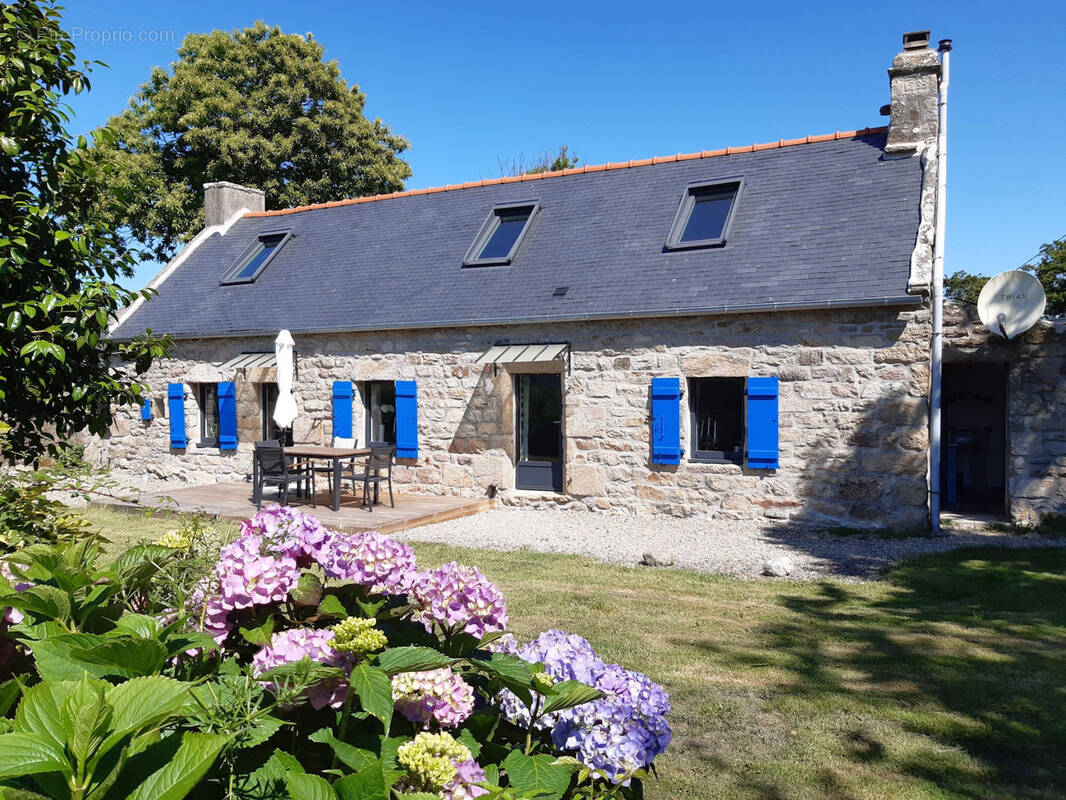 Maison à PLOZEVET