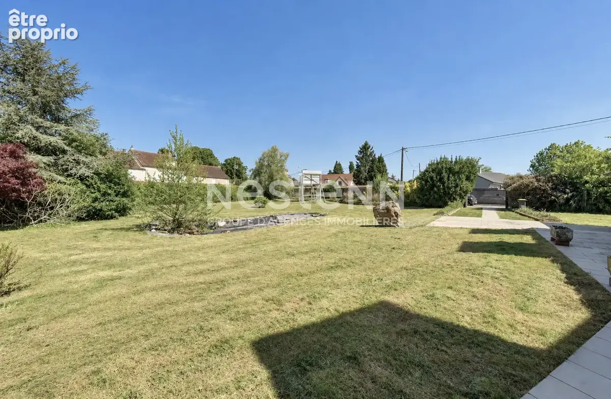 Chaumes-en-brie  - terrain de 5 389 m² -  maison indépendante à rénover - fort potentiel - photo 2