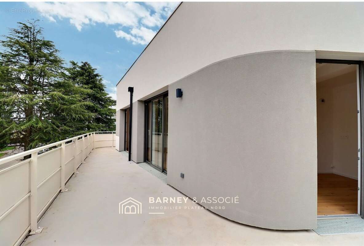 Appartement à BOIS-GUILLAUME