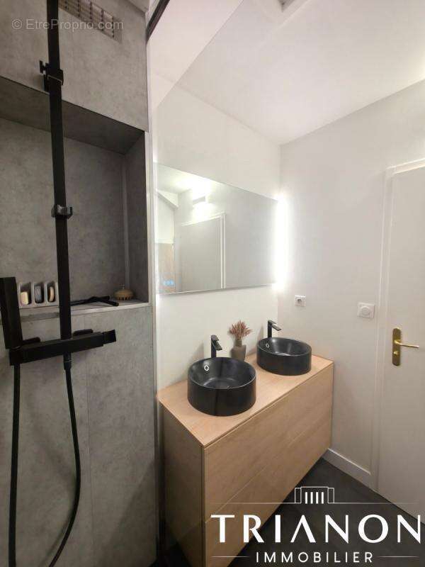 Appartement à VERSAILLES