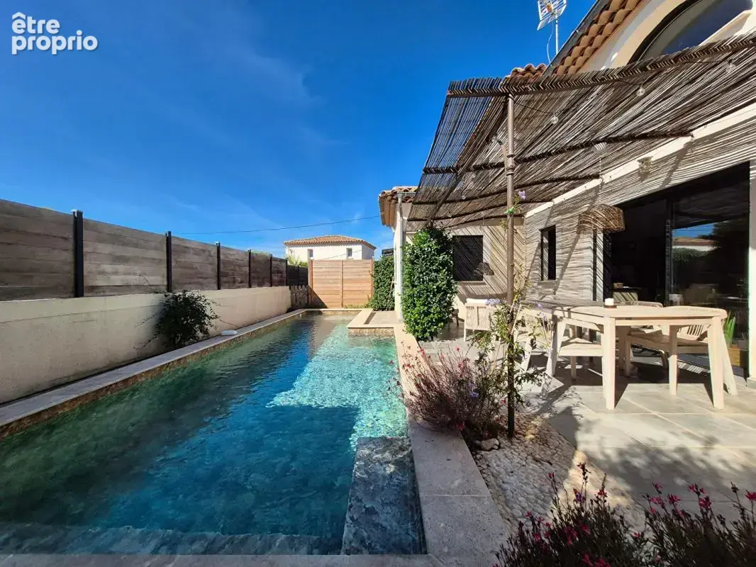 Maison Six Fours Les Plages 6 pièces 153 m2 - photo 4