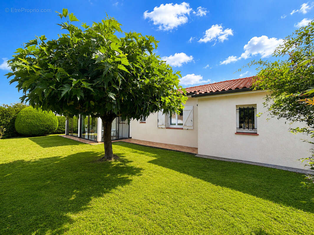 Maison Contemporaine  Plain-pied 93 m2   Véranda de 17 m2   Jardin - Garage   Pins-Justaret - photo 13