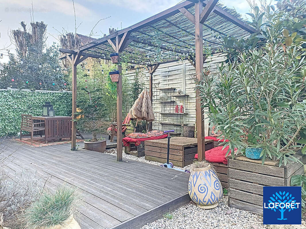 Maison à NEUILLY-PLAISANCE