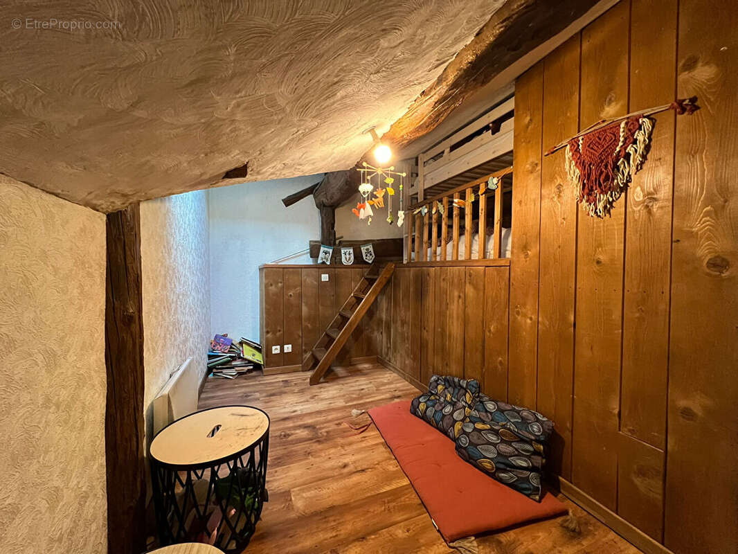 Appartement à GRESY-SUR-ISERE