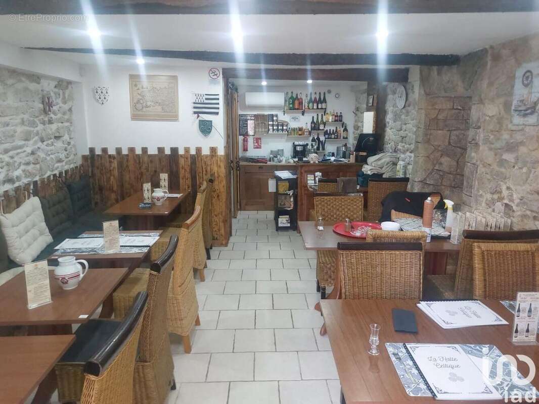 Photo 2 - Commerce à BESSE-SUR-ISSOLE