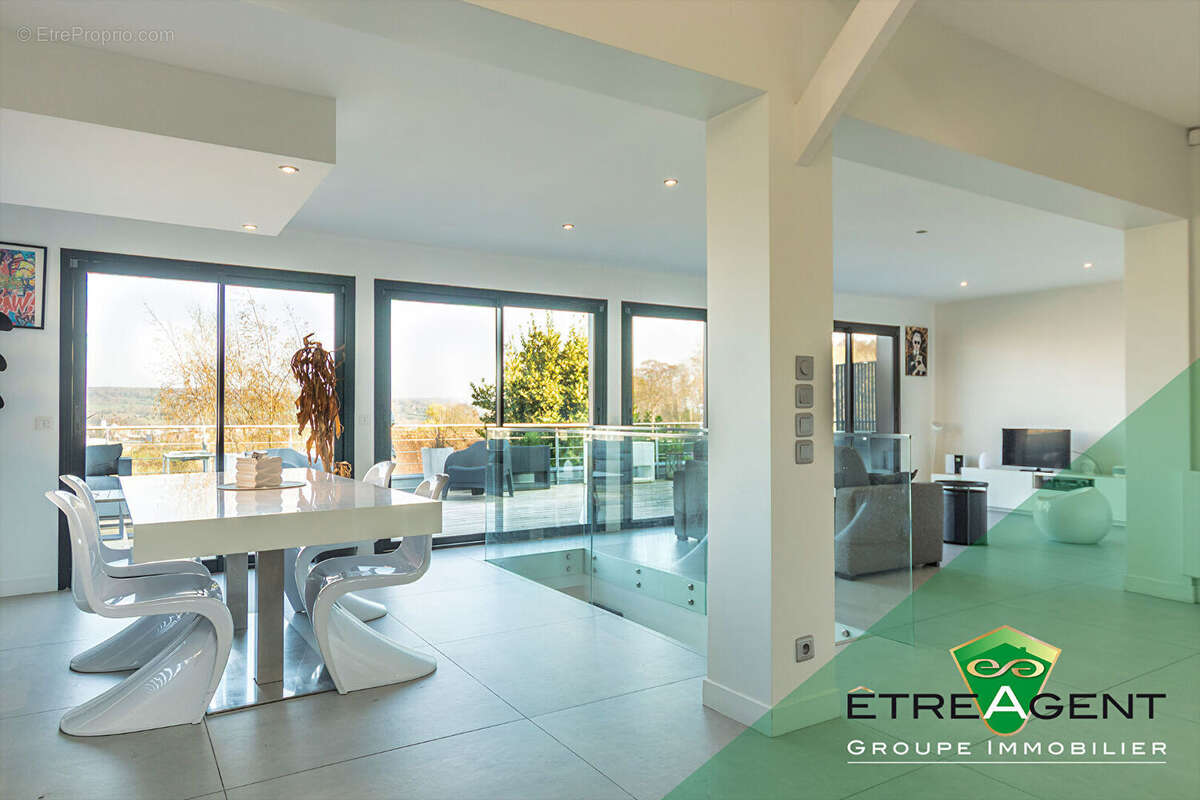 Maison à SAINT-ARNOULT