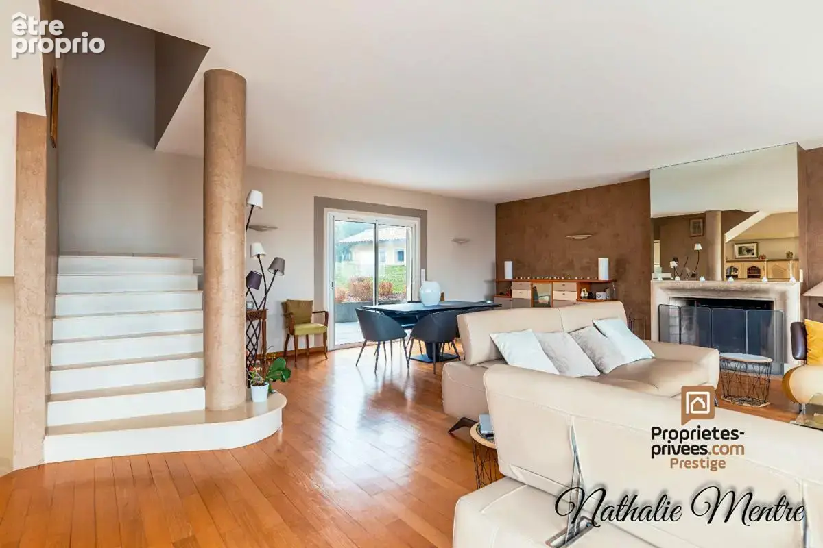 Maison d'architecte Saint Didier Au Mont D Or 7 pièce(s) 250 m2 - photo 12