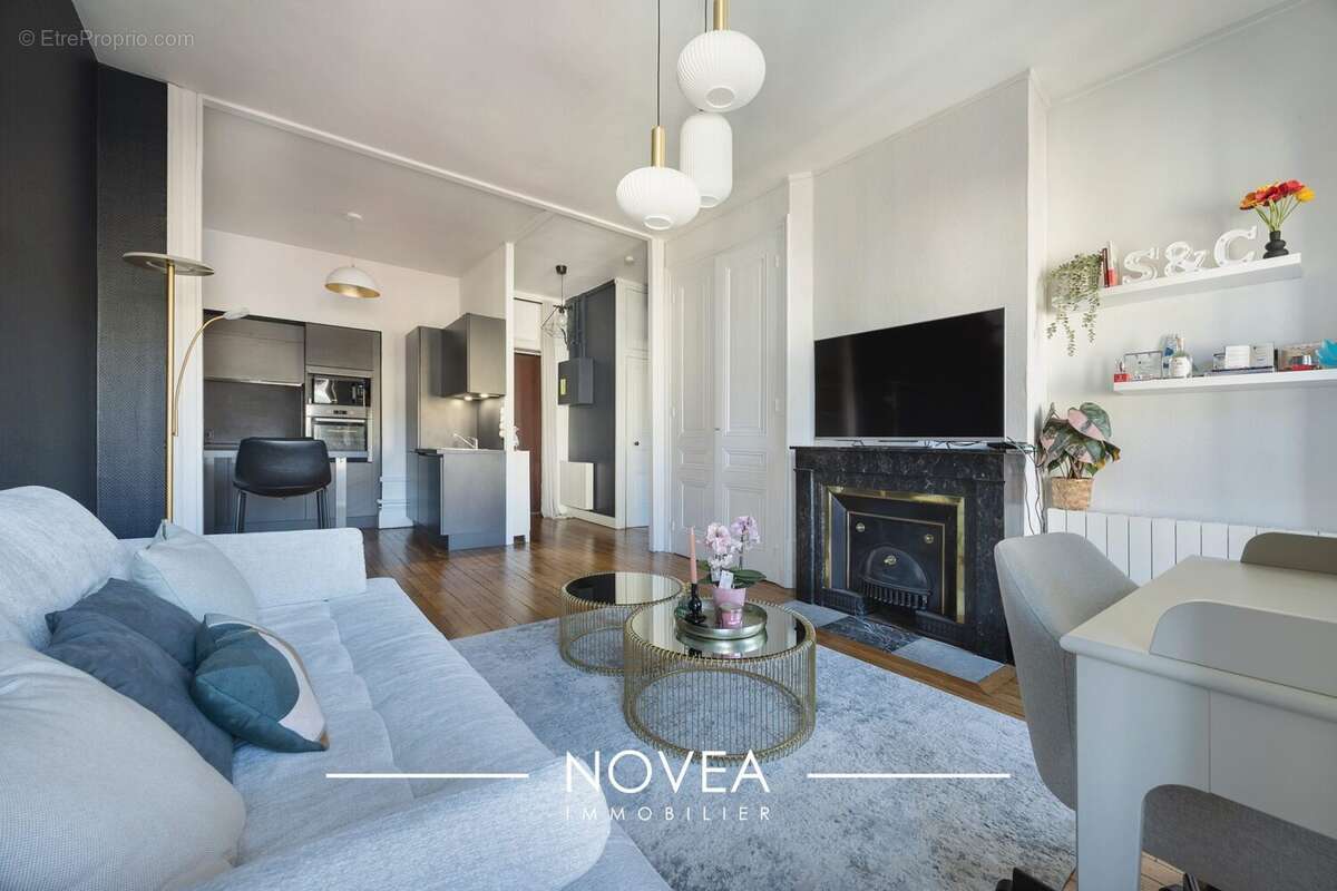 Appartement à LYON-6E