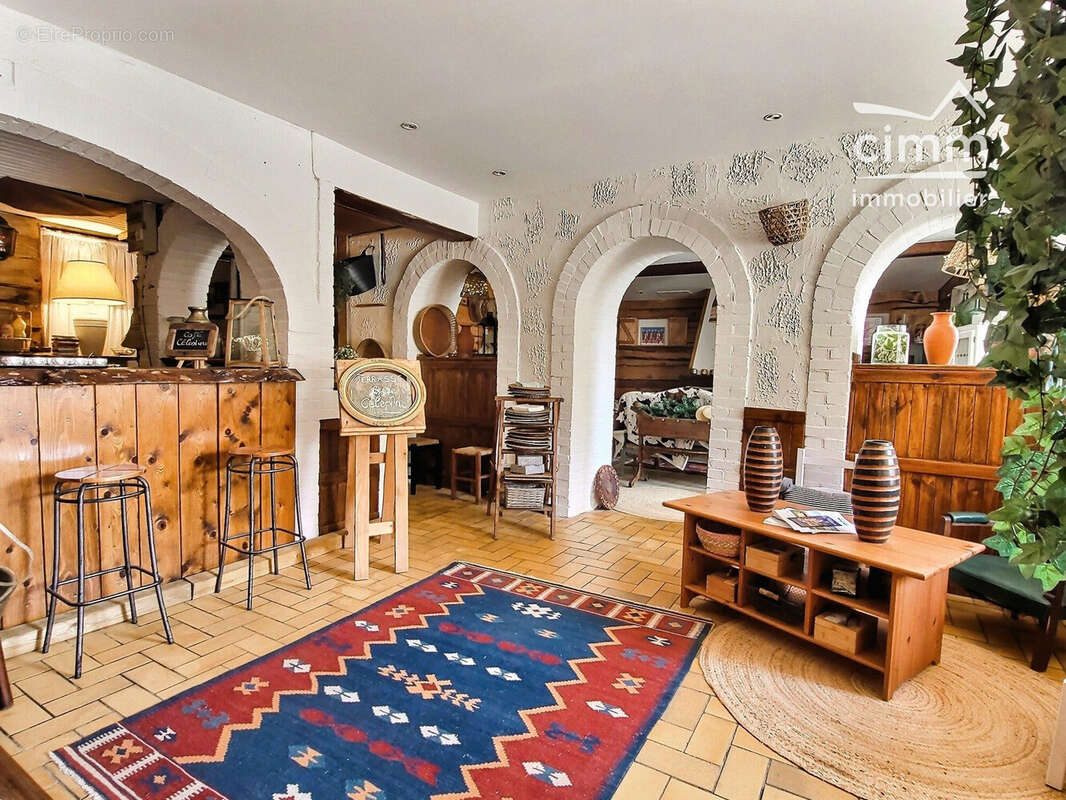 Maison 354 m² à Saint-Agnan-En-Vercors  - photo 2