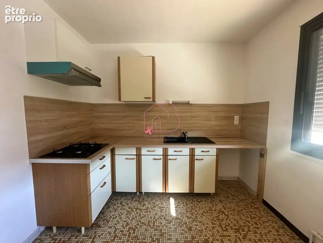 Appartement à DECAZEVILLE