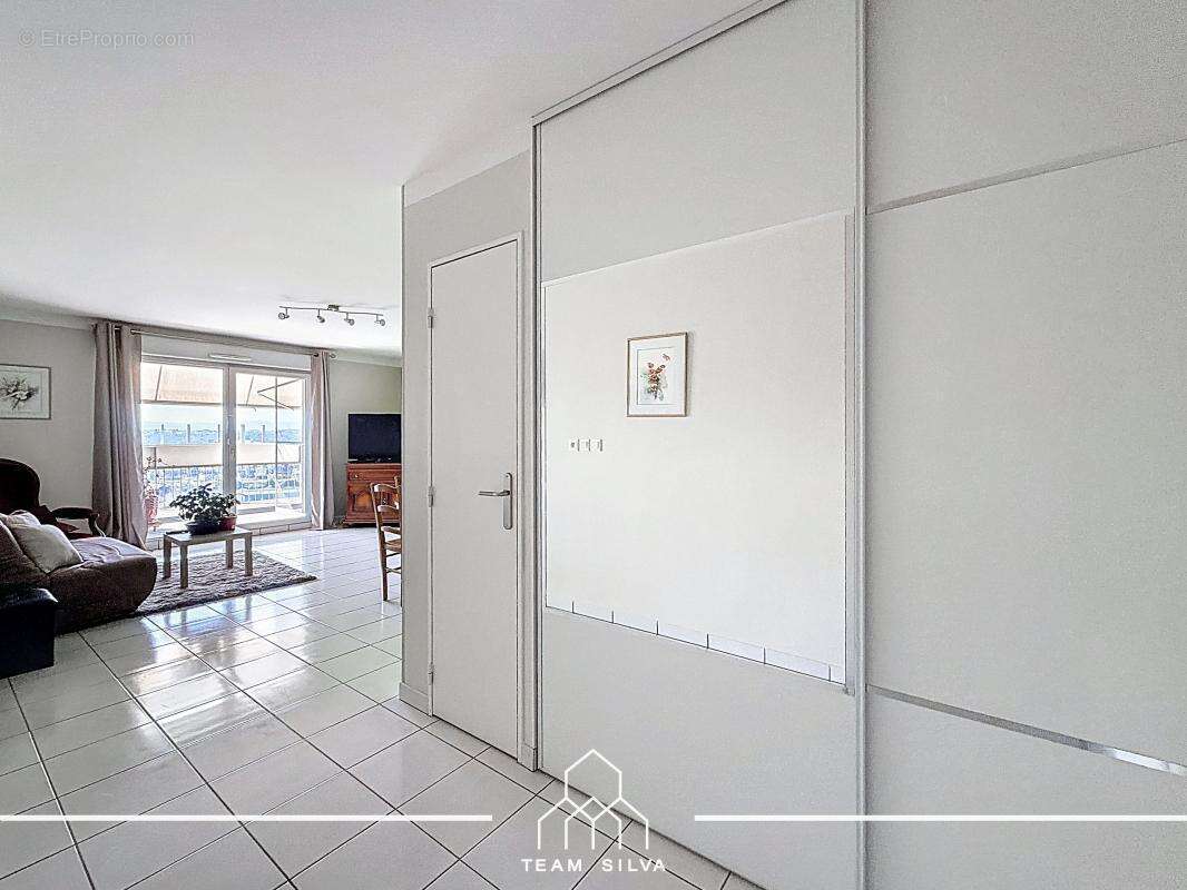 Appartement à FEYZIN