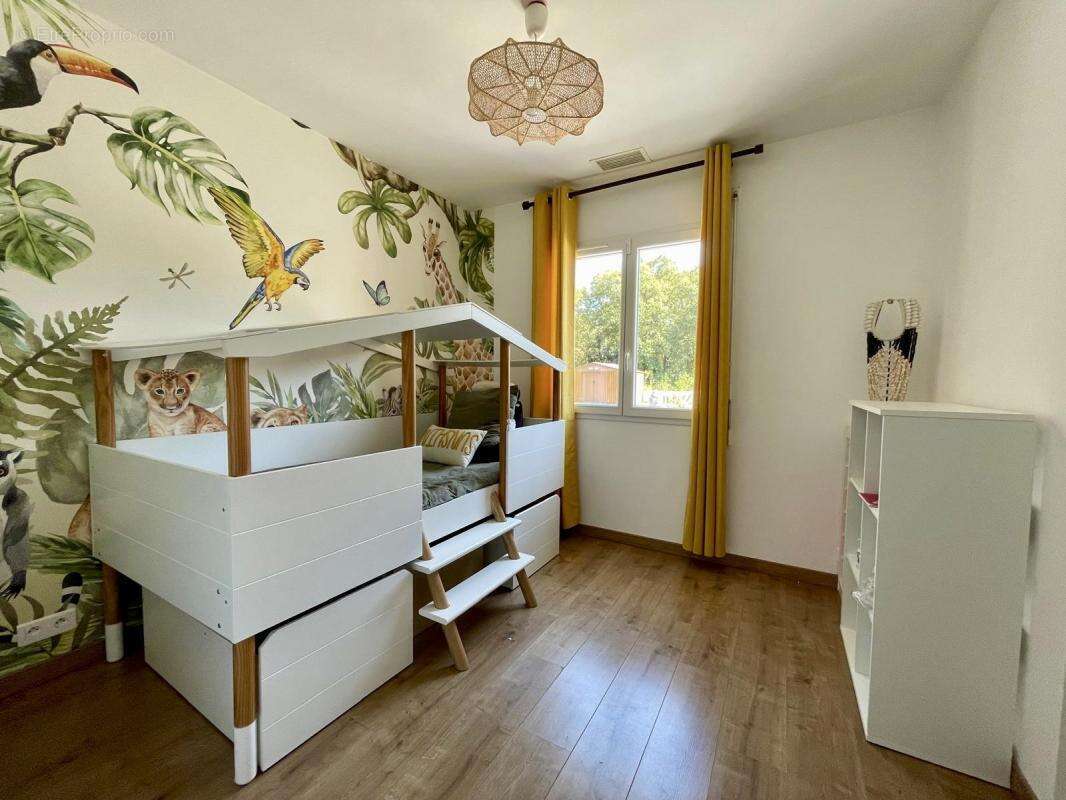 QUISSAC : Villa T6 de 133m² sur terrain paysager de 1166m² - photo 9
