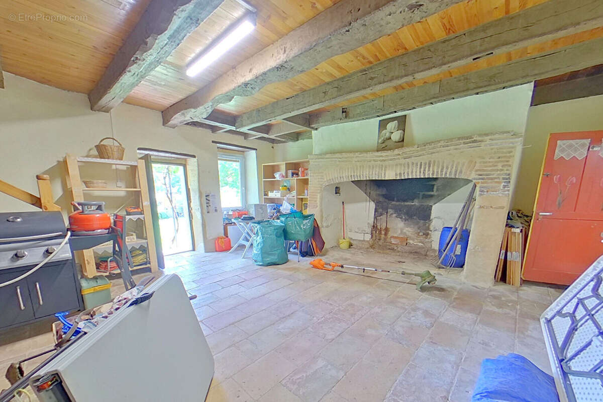 Maison Montalzat - photo 8