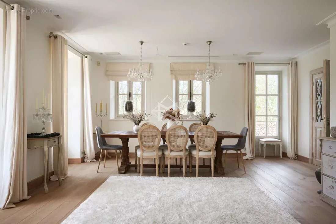Maison à CALLIAN