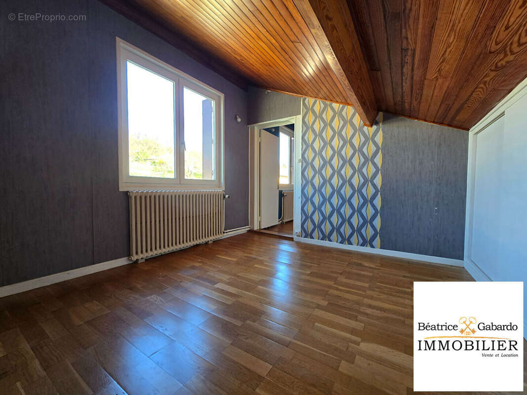 Maison Ternand 4 pièce(s) 93 m2 - photo 12
