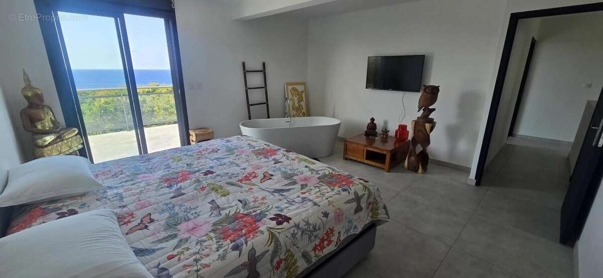 Maison à SAINTE-ROSE