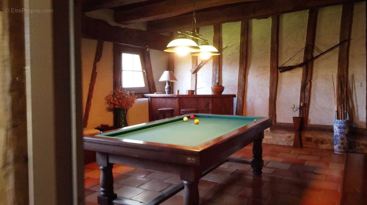 Salle Billard - Maison à SENDETS