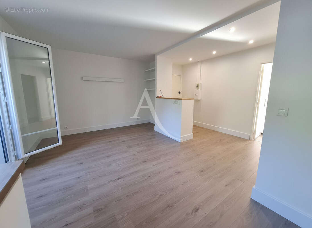 Appartement à LIMEIL-BREVANNES