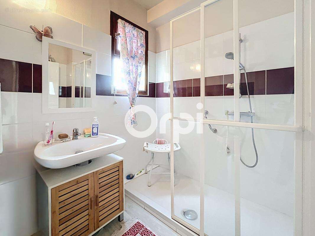 Appartement à BRIVE-LA-GAILLARDE