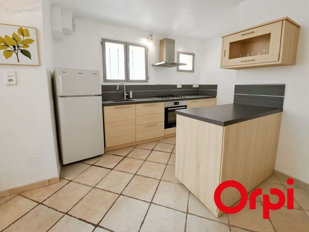 Maison à MEYRARGUES