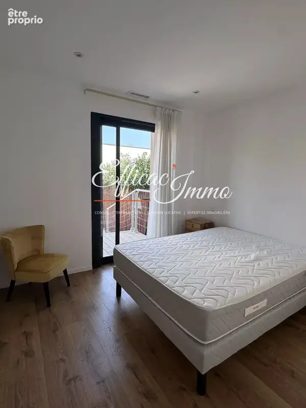 Saint Cyprien, appartement T3 de standing avec jardin et parkings - photo 8