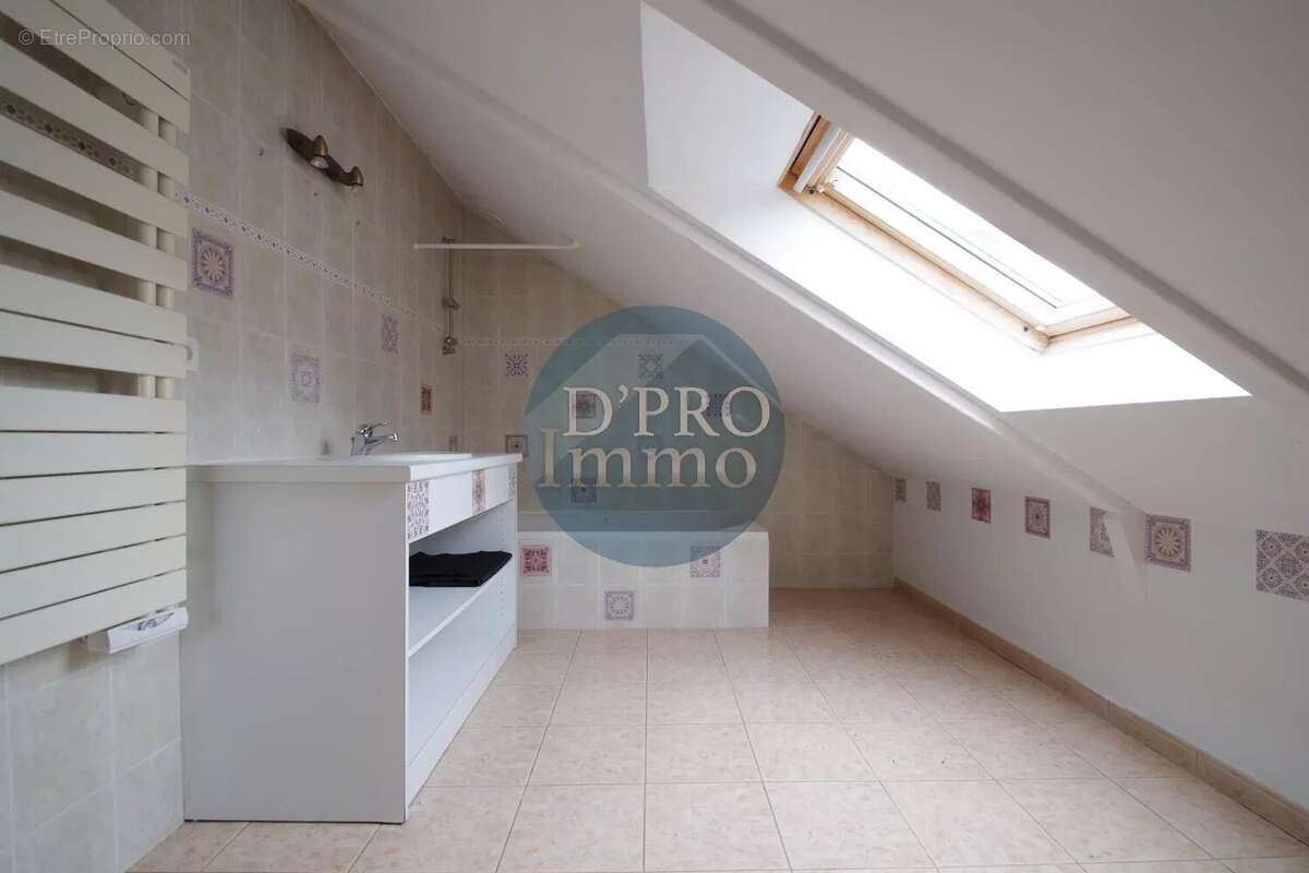 Maison à NORT-SUR-ERDRE