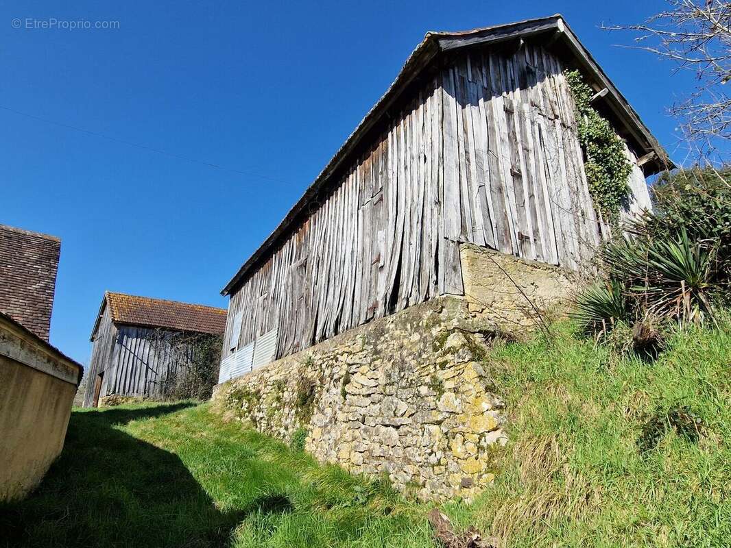 20260225141739 - Maison à COUX-ET-BIGAROQUE