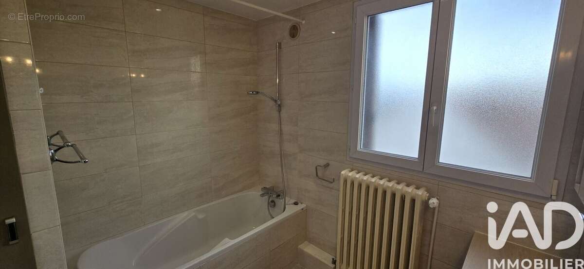 Maison 153 m² à Saint-Jean-Le-Blanc  - photo 9