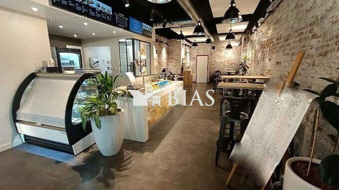 Autre à ASNIERES-SUR-SEINE