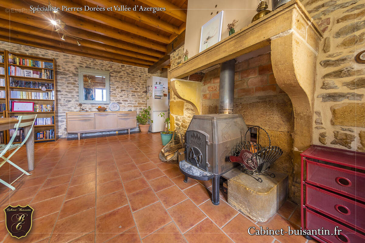 Maison à LE BOIS-D&#039;OINGT