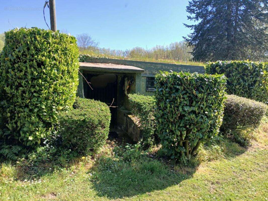 Maison à ESTREE-WAMIN