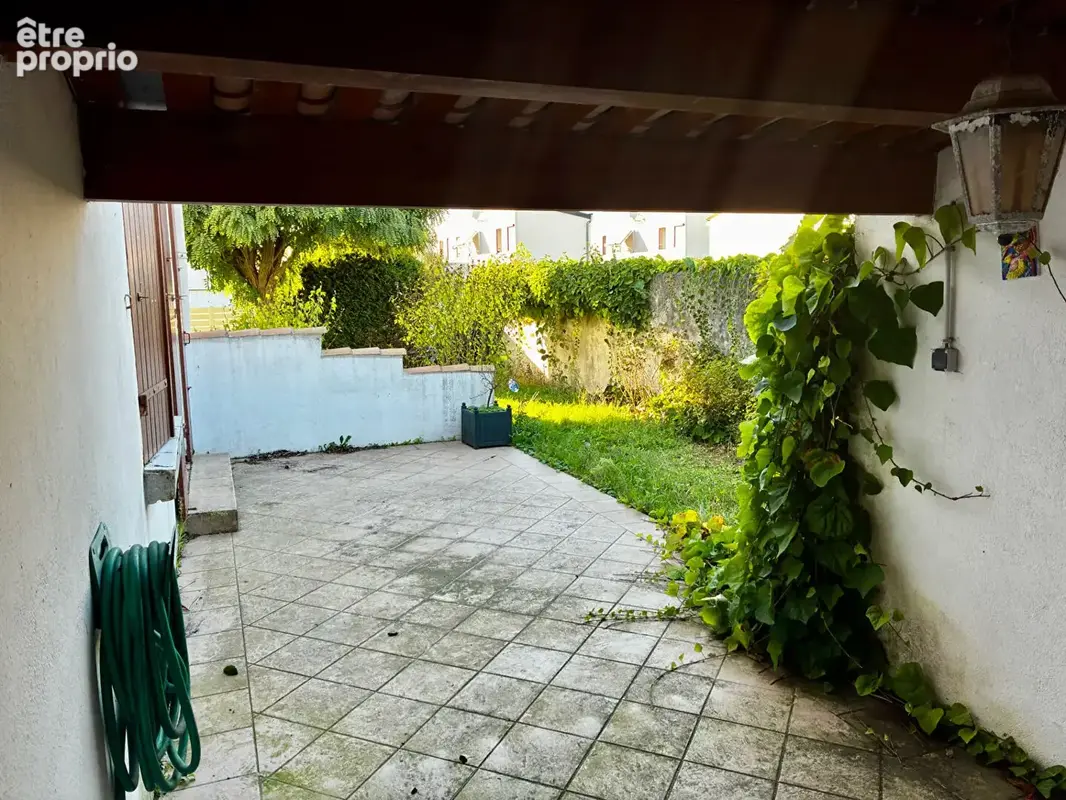 Maison familiale de 5 pièces à La Rochelle - 87 m² habitables - photo 4