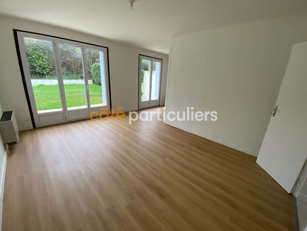 Maison à MOUILLERON-EN-PAREDS