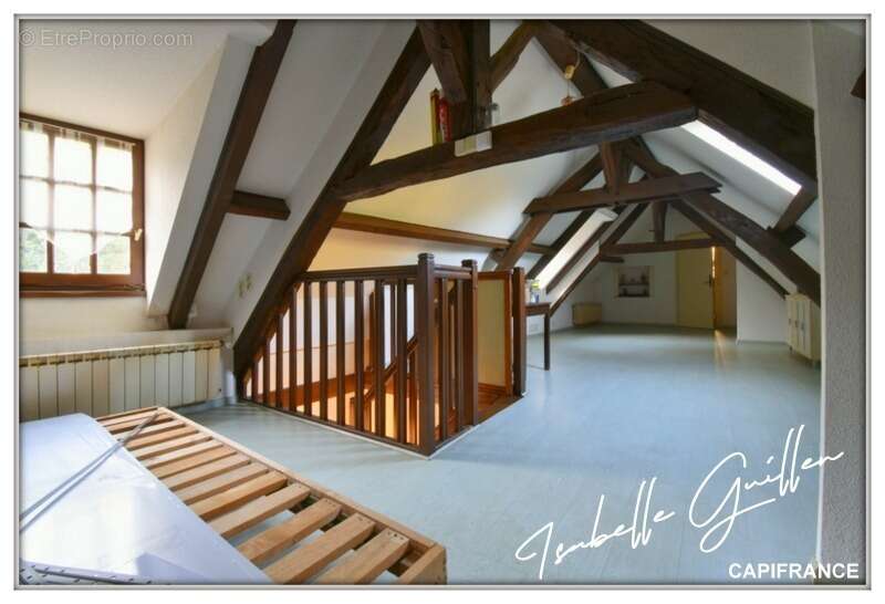 Maison à NERIS-LES-BAINS