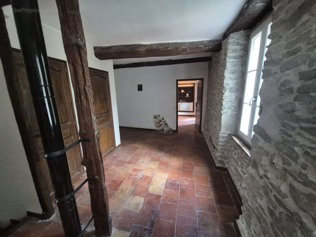 Maison à LA LIVINIERE