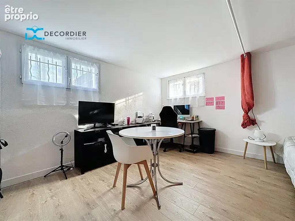 Maison neuvecelle centre - photo 17