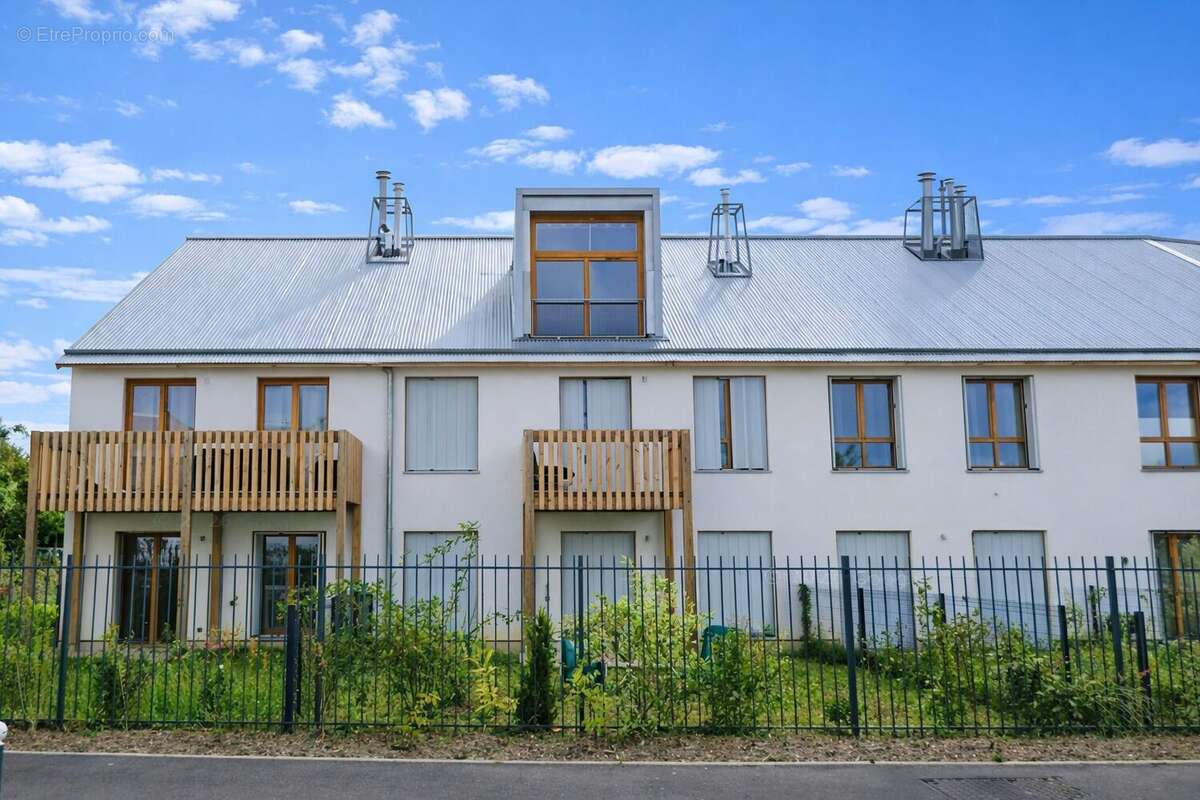 Appartement à SERRIS