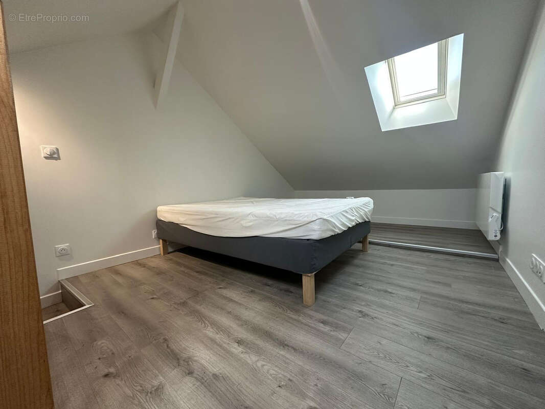 Appartement à CORBEIL-ESSONNES