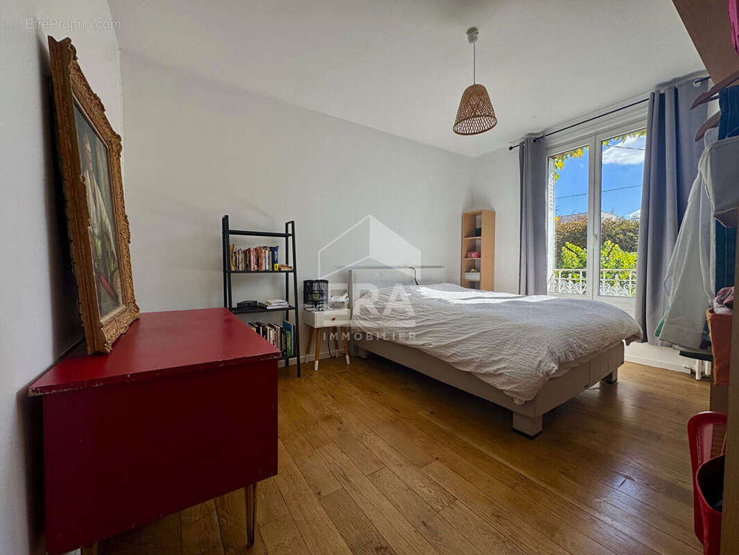 Maison à COMBS-LA-VILLE