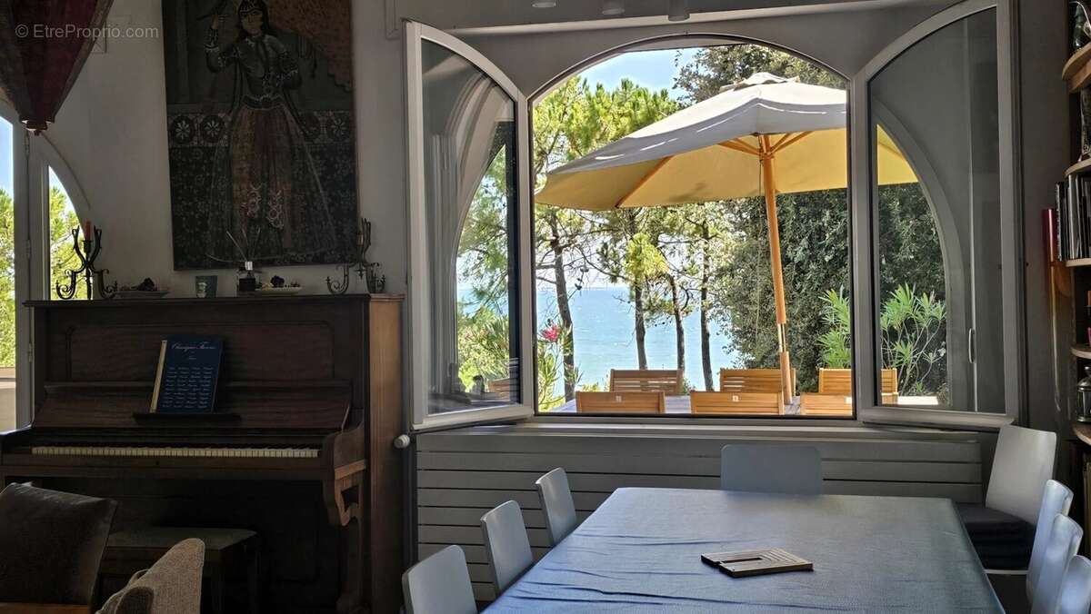 Maison à SAINT-GEORGES-DE-DIDONNE