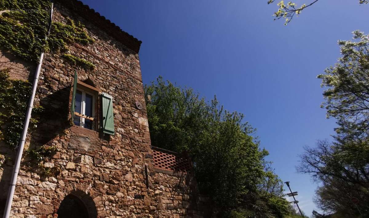 Maison à CORDES-SUR-CIEL