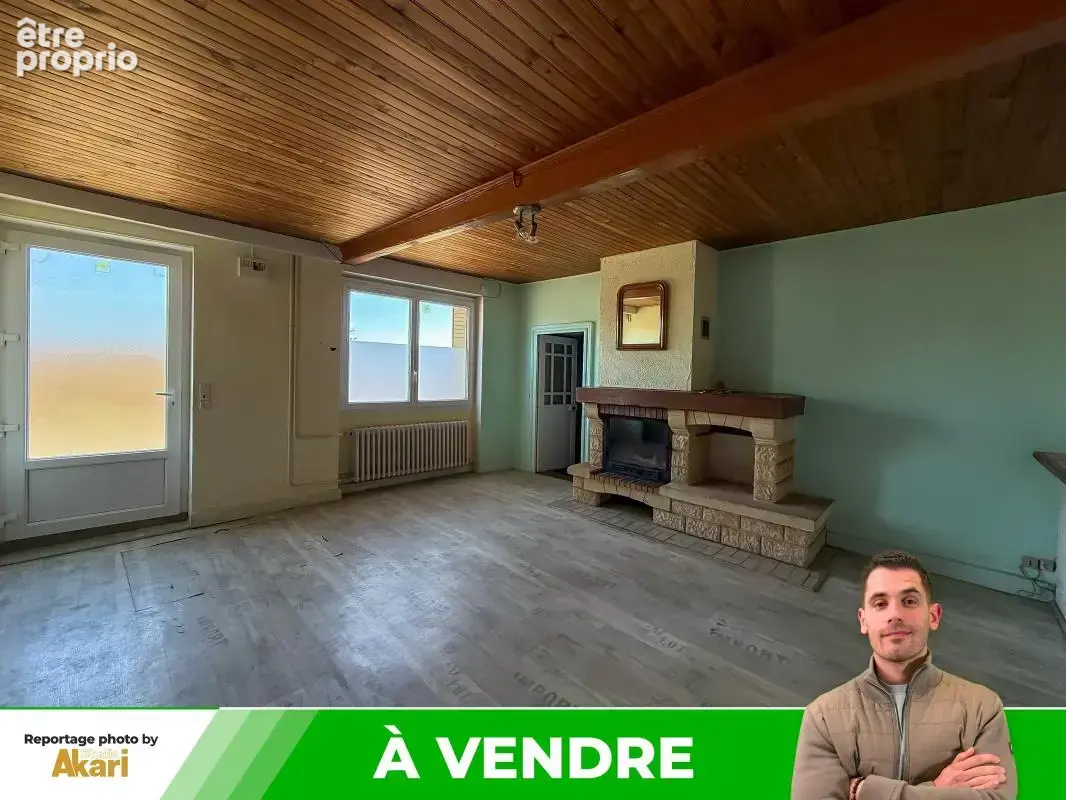 Appartement 6 pièces 406 m² à vendre à Savigne (86400) - photo 3