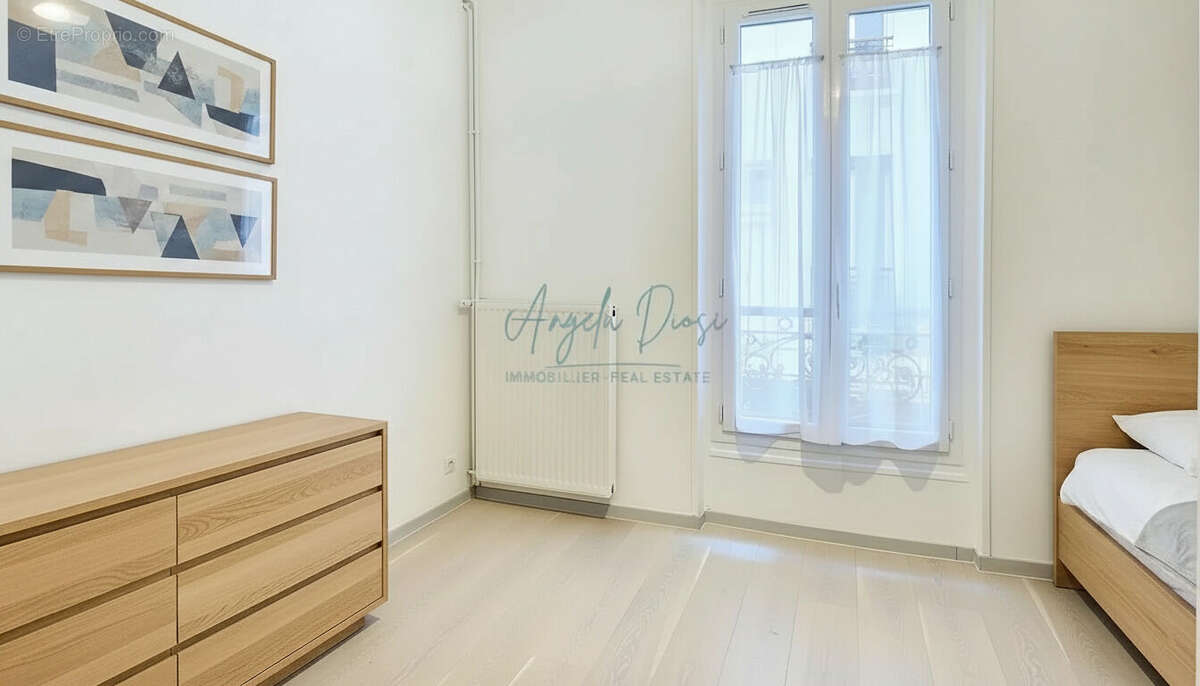 Appartement à PARIS-11E
